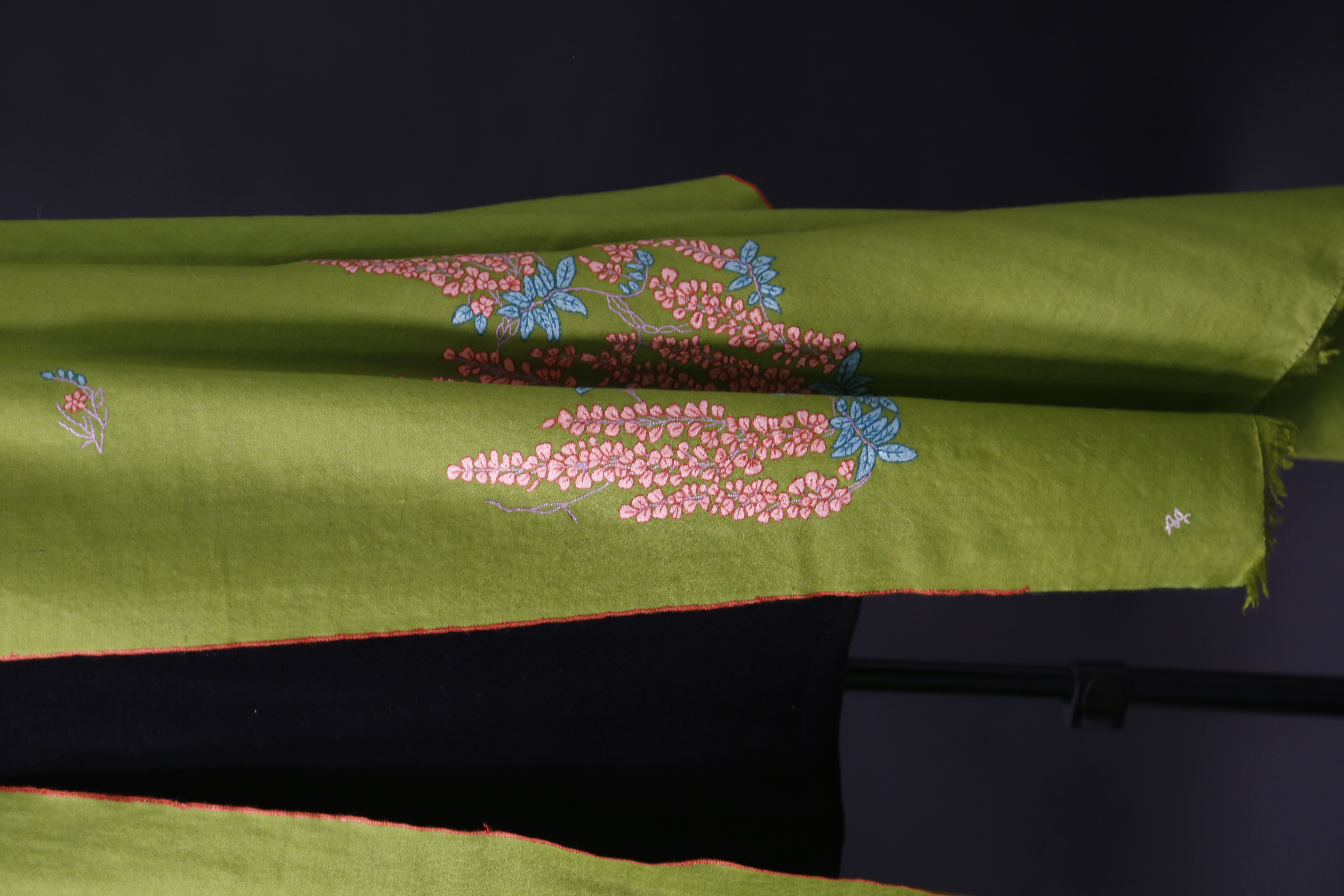 The Sozni Midnight Blossom view 2